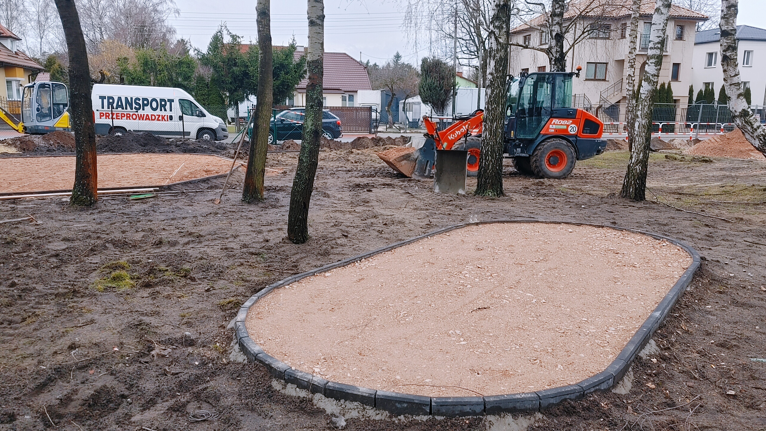 Prace budowlane na Skwerze Lotników